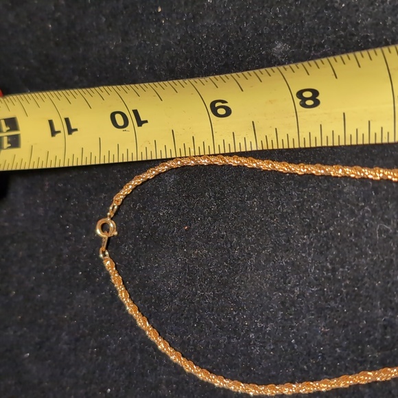 Vintage Gold Tone Necklace with Peach & Pink Stone Chips and Green Rhinestones - Picture 7 of 8